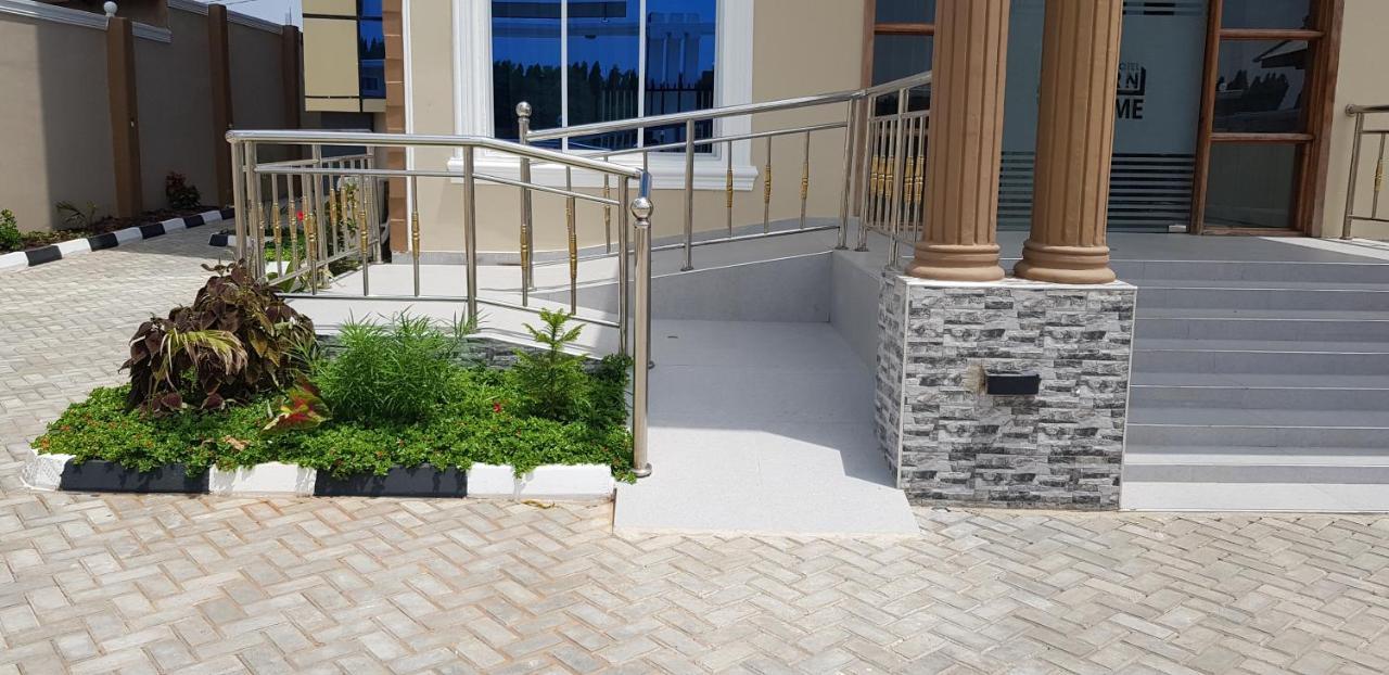 Eastern City Hotel Dodoma Exterior photo